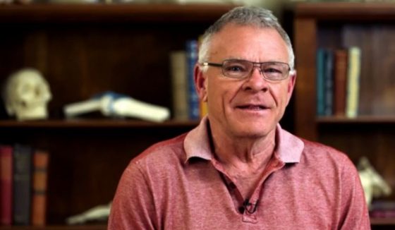 Photo-of-Tom-in-Office prolotherapy education